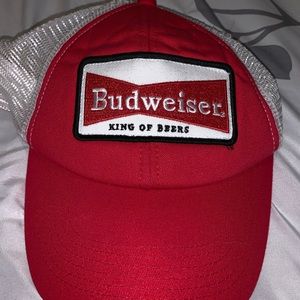 6 Budweiser caps